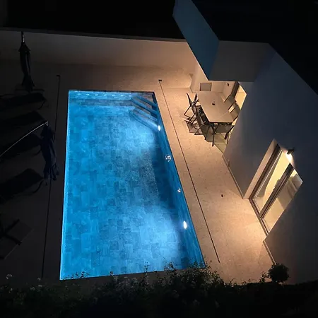 Matea Pool House * Zara