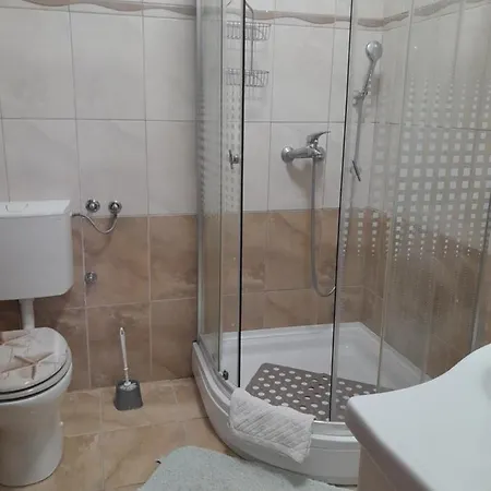 Villa Matea Pool House 扎达尔