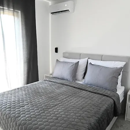 Appartamento Matea Pool House Zara