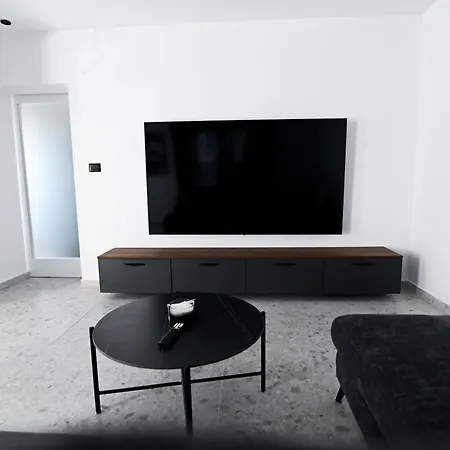 Matea Pool House Zara