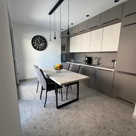 Matea Pool House Apartamento *